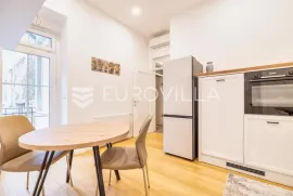 Zagreb, centar, Đorđićeva, luksuzan trosoban stan 98 m2, Zagreb, Flat