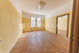 Osijek, Centar, poslovni prostor površine 137,89 m2, vrhunska lokacija!, Osijek, Commercial property