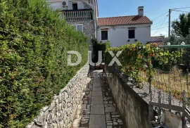 Otok Krk, okolica Šila -  Kuća s pogledom na more, Dobrinj, Casa