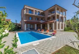 ISTRA, MEDULIN Apartmanska kuća u Banjolama - POGLED NA MORE!!, Medulin, Famiglia