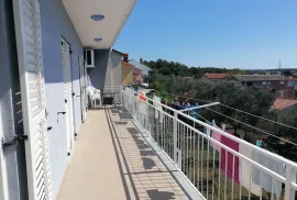 ISTRA, PULA 3S+DB STAN na Busorelu 133 m2, Pula, Apartamento