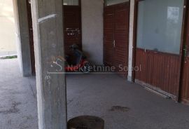 Mali Lošinj - Poslovni prostor, 800 m2, Mali Lošinj, Poslovni prostor