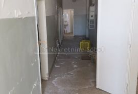 Mali Lošinj - Poslovni prostor, 800 m2, Mali Lošinj, Ticari emlak