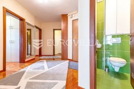 Zagreb, Knežija, Horvaćanska cesta četverosoban stan 96 m2, Zagreb, Flat