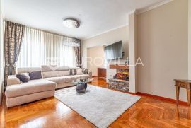 Zagreb, Knežija, Horvaćanska cesta četverosoban stan 96 m2, Zagreb, Wohnung