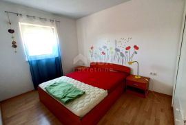 ZADAR, NIN - Apartmanska vila pokraj mora, Nin, بيت