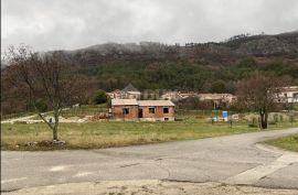 ISTRA, BUZET - Građevinsko zemljište na odličnoj lokaciji, Buzet, Land