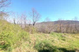 Građevinsko zemljište s panoramskim pogledom, okolica Oprtlja, Oprtalj, Земля