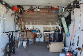SENJ - Stan s garažom, odlična prilika, Senj, Appartment