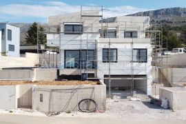 Split Podstrana nova vila sa trajnim pogledom na more 297 m2, Podstrana, Maison