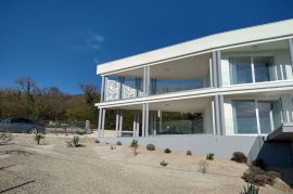 Villa atraktivnog dizajna s pogledom na more, Labin, بيت