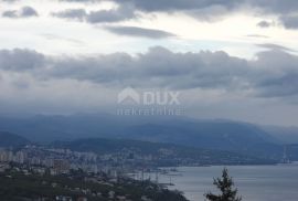 OPATIJA, POBRI - villa  u nizu 218m2 s pogledom na more + uređena okućnica 250m2, Opatija - Okolica, Casa