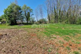 ISTRA, RAKOTULE -Građevinsko zemljište ispred zelene površine s prekrasnim otvorenim pogledom, Karojba, Tierra