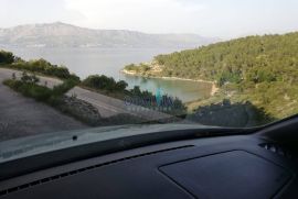 Maslinik - otok Brač, Postira, Terreno