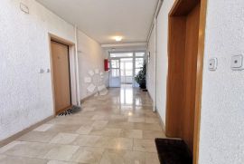 ZAGREB, PREDIVAN STAN NOVIJE GRADNJE U MIRNOM DIJELU PORED MAKSIMIRA, Maksimir, Apartamento