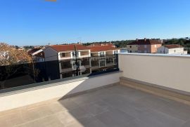 PENTHOUSE U  LUKSUZNOJ NOVOGRADNJI, Privlaka, Διαμέρισμα