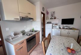 ZADAR, BORIK - Stan sa krovnom terasom i pogledom na more, Zadar, Apartamento