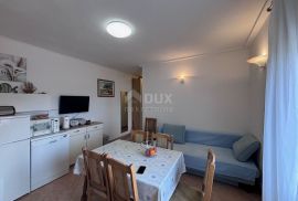 ZADAR, BORIK - Stan sa krovnom terasom i pogledom na more, Zadar, Apartamento