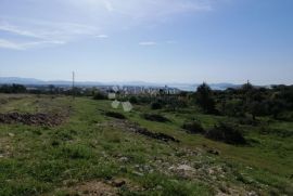 VODICE, atraktivno građevinsko zemljište s pogledom na more, Vodice, Land