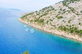 STINICA, KUĆA S BAZENOM NA IZUZETNOJ LOKACIJI, Senj, Maison