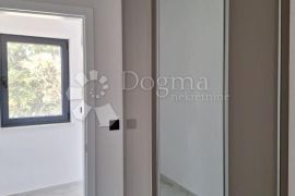 PRVI RED NOVOGRADNJA KOMPLETNO NAMJEŠTEN ZADAR, Zadar, Appartment