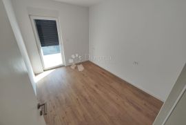 SRIMA - PENTHOUSE DRUGI RED DO MORA S8, Vodice, Appartment