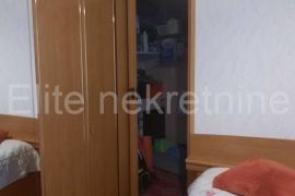 Novi Vinodolski - prodaja stana u srcu Novog Vinodolskog!, Novi Vinodolski, Appartement