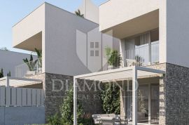 Novigrad, okolica, novogradnja! Moderan stan sa krovnom terasom 200 m od mora!, Novigrad, Appartement