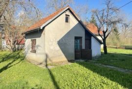 SEOSKO IMANJE LIČKI NOVI 3700M2 SNIŽENO !!!, Gospić - Okolica, House