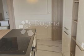 PRILIKA samo u Dogmi!!! Apartman koji ostavlja bez daha, Crikvenica, شقة