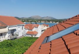 ŠIBENIK, BILICE - Moderno uređen stan 100 m od mora, Šibenik - Okolica, Wohnung