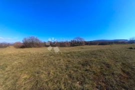 GRAĐEVINSKO ZEMLJIŠTE NADOMAK LABINA I RAPCA, Labin, Tierra