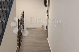 NOVOGRADNJA STROGI CENTAR IVANCA TROSOBNI STAN, Ivanec, Appartment