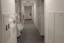 NOVOGRADNJA STROGI CENTAR IVANCA TROSOBNI STAN, Ivanec, Appartment