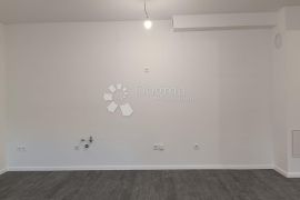 NOVOGRADNJA STROGI CENTAR IVANCA TROSOBNI STAN, Ivanec, Flat