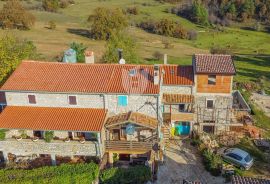 Grožnjan, okolica! Prekrasna Istarska kamena kuća!, Grožnjan, Famiglia