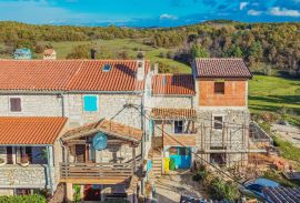 Grožnjan, okolica! Prekrasna Istarska kamena kuća!, Grožnjan, House