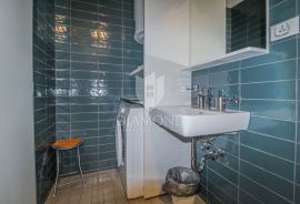 Umag centar, stan u prizemlju 2.red do mora!, Umag, Apartamento