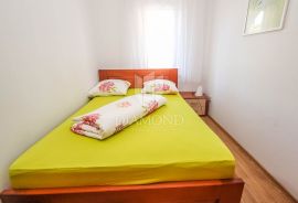 Poreč, apartmanska kuća u centru grada!, Poreč, Kuća