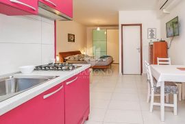 Rovinj, tri stana nedaleko od centra, Rovinj, Appartment