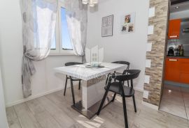 Rovinj, prostrani stan na top lokaciji, Rovinj, Apartamento