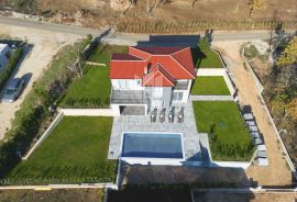 Labin, novoizgrađena kuća za odmor s bazenom, Labin, Casa