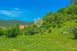 Oprtalj okolica, prostrano građevinsko zemljište sa pogledom na Motovun, Oprtalj, Land