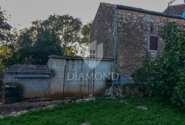 Rovinj, okolica, imanje sa kućom kao prilika za ulaganje, Rovinj, House