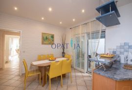 Opatija, stan blizu plaže, Opatija, Apartamento