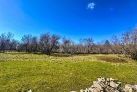 KLANA, ŠKALNICA- Građevinsko zemljište na mirnoj lokaciji, Klana, Land