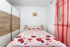 OTOK KRK, VRBNIK - Apartman 99 m2 sa pogledom na more, Vrbnik, Διαμέρισμα