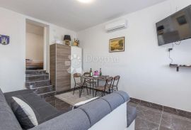 Kraljevica 2 apartmana sa pogledom na more, Kraljevica, شقة