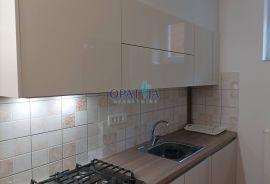 Apartman 2S+DB 100m od mora!, Brtonigla, Daire