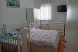 Ivane B. Mažuranić, 73m2 3soban stan (gradnja 2010.), Stenjevec, Apartamento